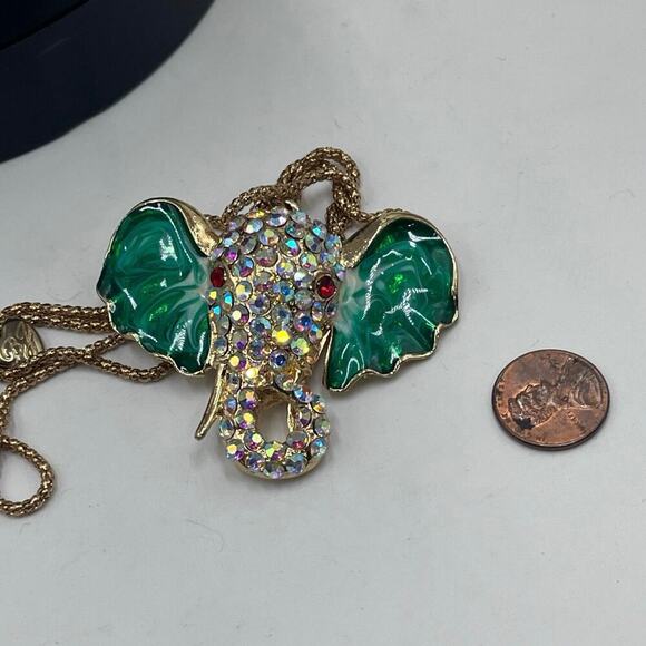 Betsey Johnson Necklace
ELEPHANT Green Big EARS
Gold With Crystals Trunk Up Luck - Picture 9 of 9